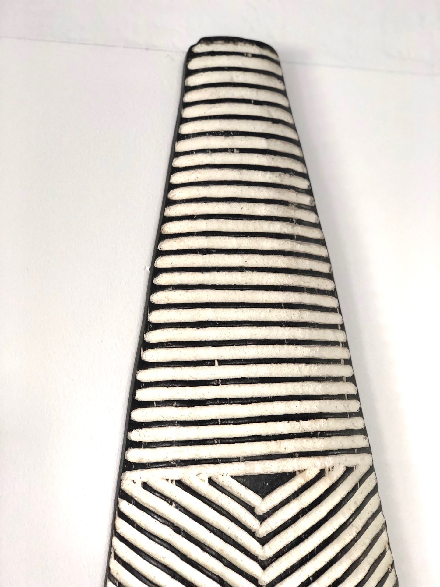 Cameroon Shield Large