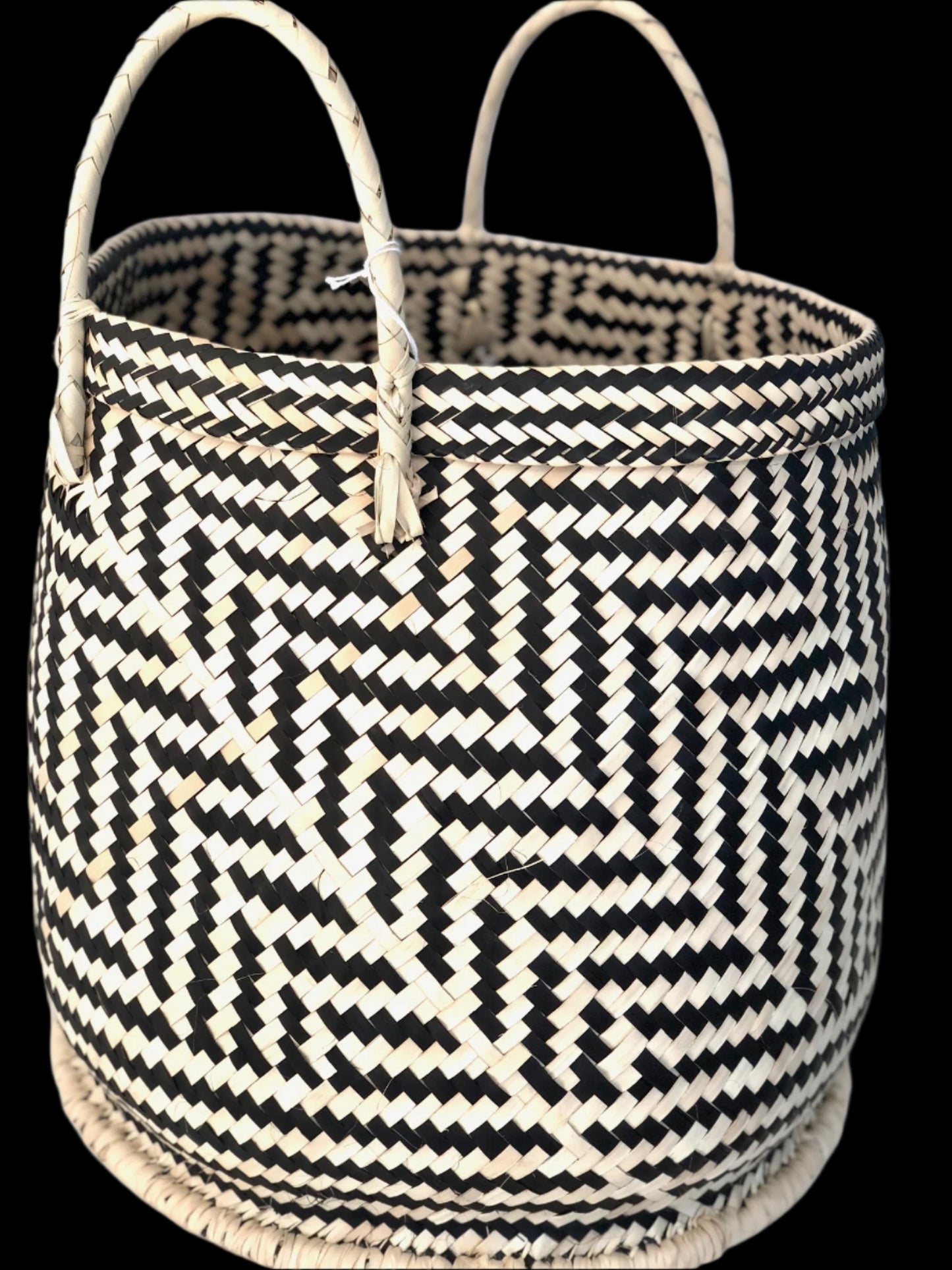 iLala Palm Black & Natural Basket