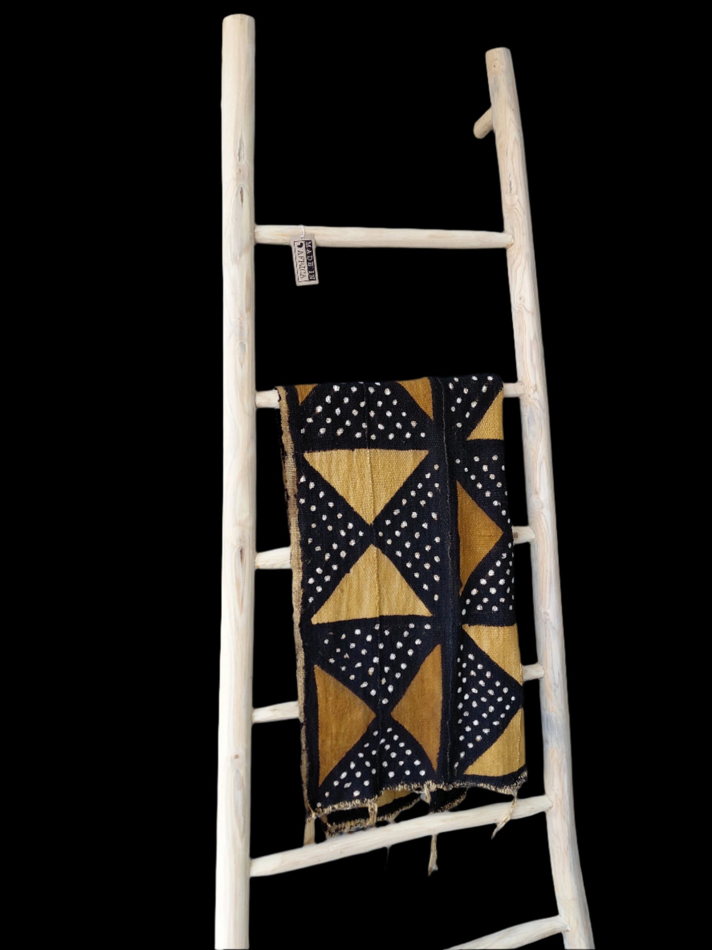 Wood ladder