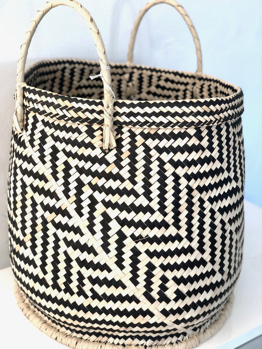 iLala Palm Black & Natural Basket