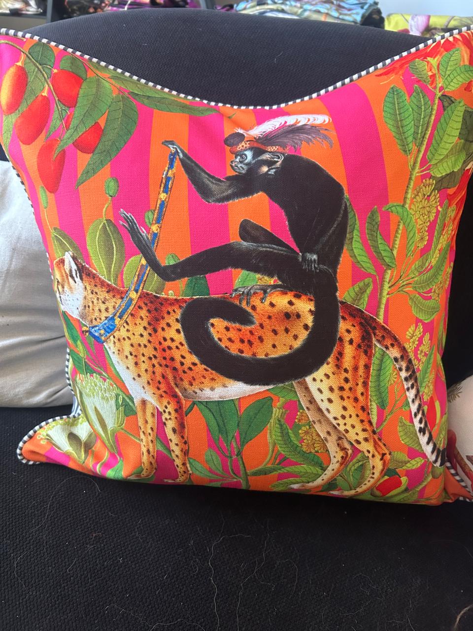 Scatter cushion