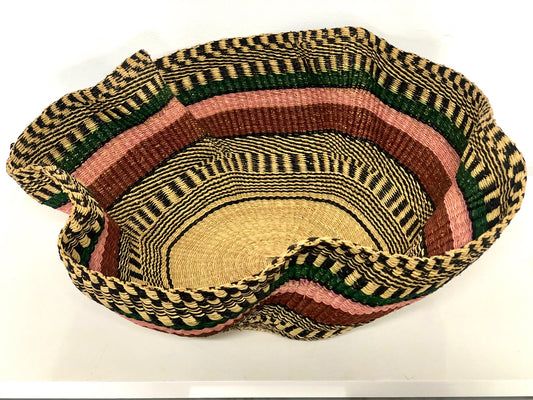 Open Wavy Basket